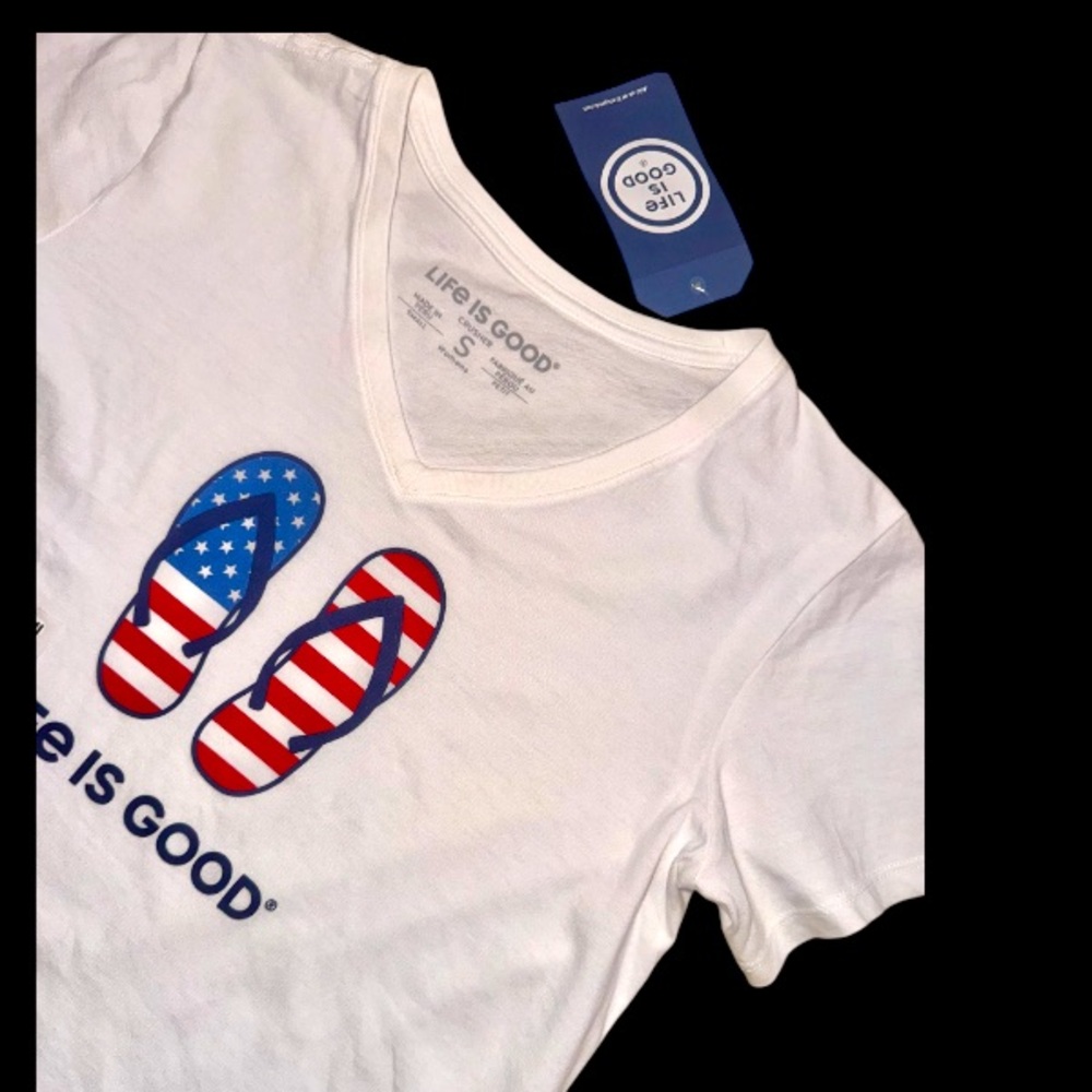 NEW NWT AMERICAN 🇺🇸 LIFE is Good crusher T-SHIRT WOMEN’s size small